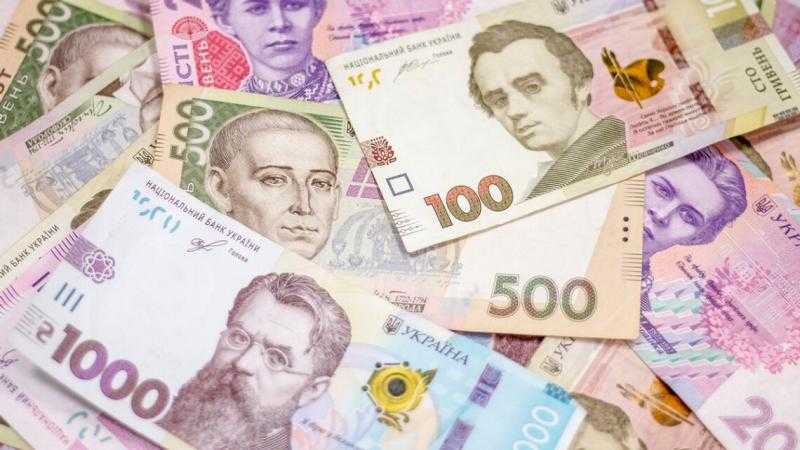 Кабмін визначив розмір разових виплат ветеранам та жертвам нацистських переслідувань до Дня Незалежності