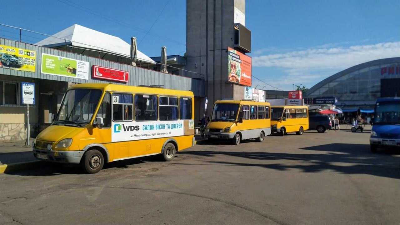 Графік руху автобусів 1 січня на приміських маршрутах