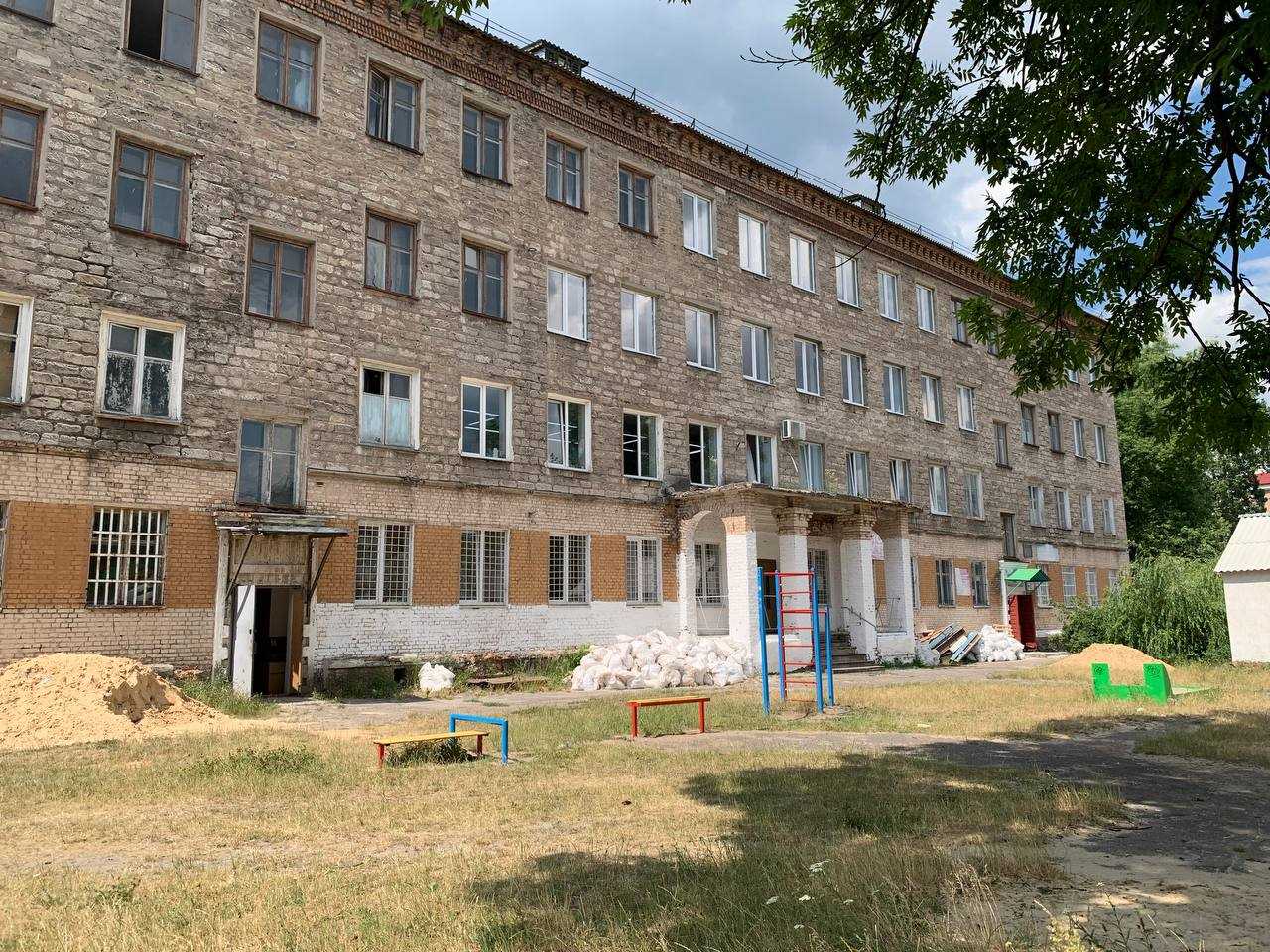 В майбутньому соснівському прихистку для ВПО тривають ремонтні роботи 