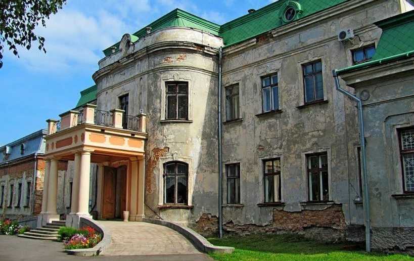 Червоноградська філія Львівського музею історії релігії (палац Потоцьких)